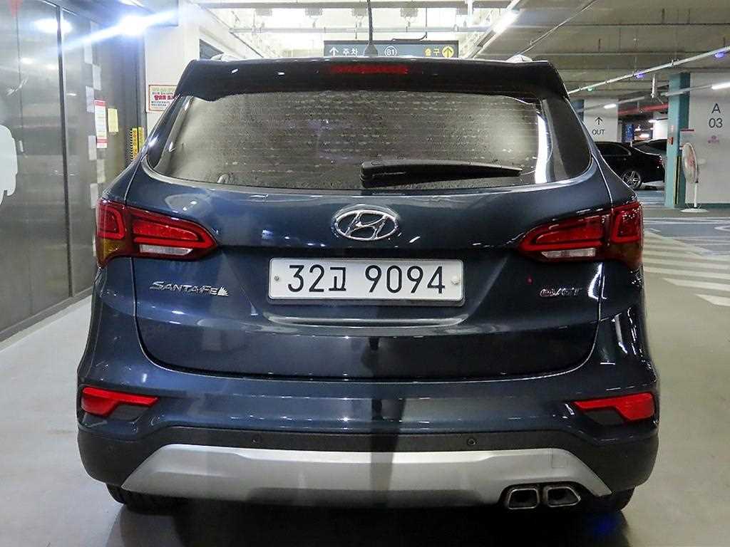 HYUNDAI Santa Fe - Vista 5