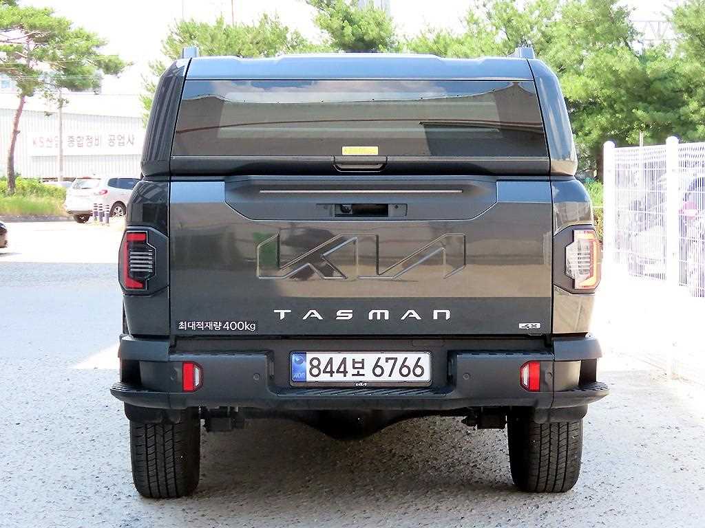 KIA Tasman - Vista 4