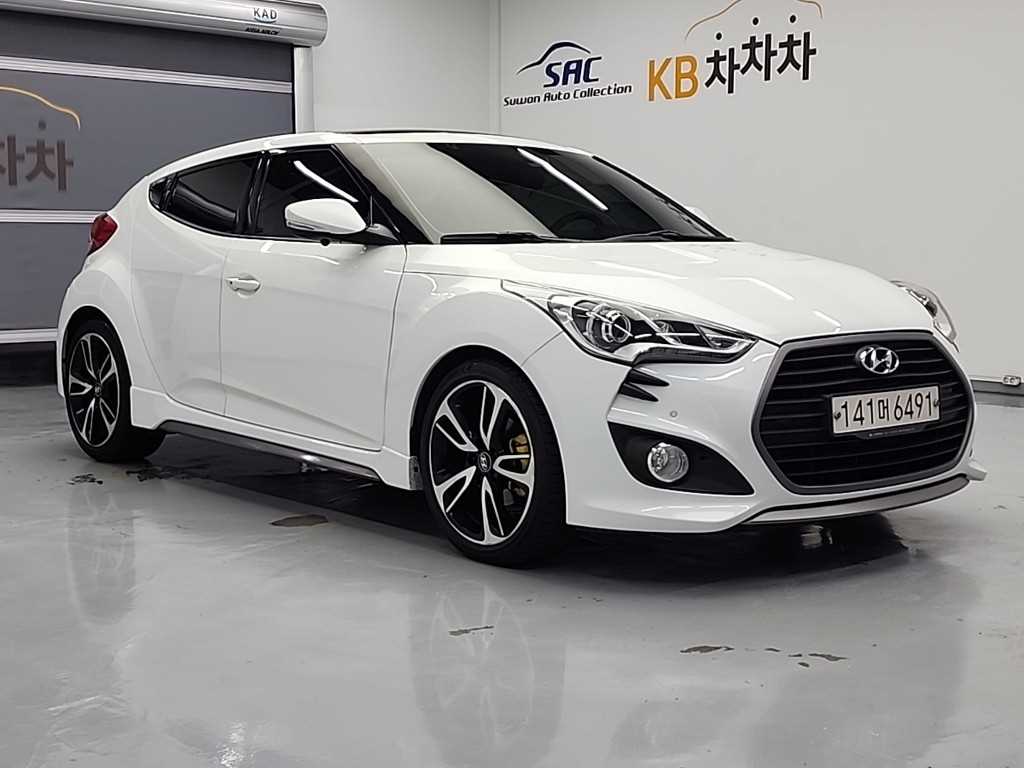 HYUNDAI Veloster - Vista 4