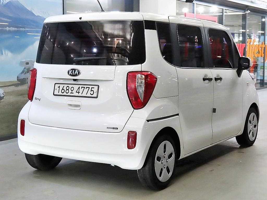 KIA Ray - Vista 4