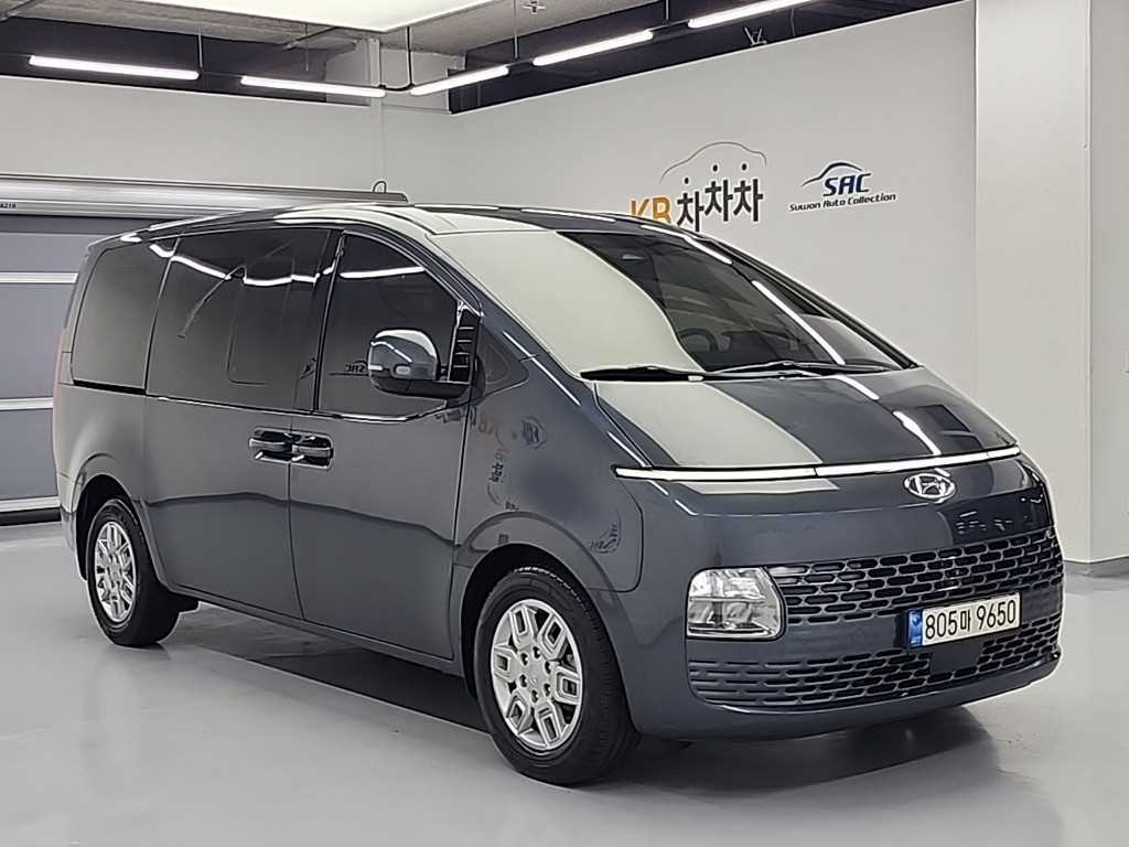 HYUNDAI Staria - Vista 4