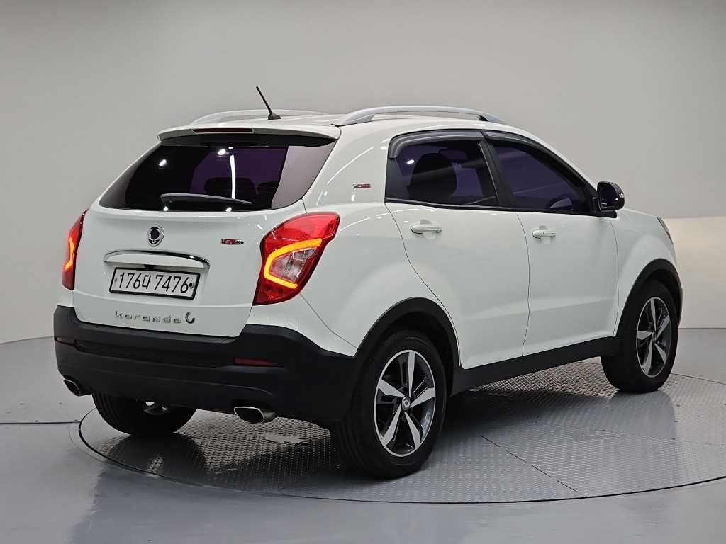 Ssangyong Korando - Vista 4