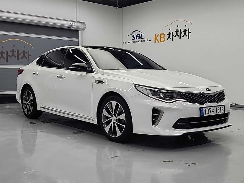 KIA K5 - Vista 4