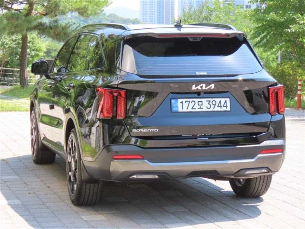 KIA Sorento - Vista 4