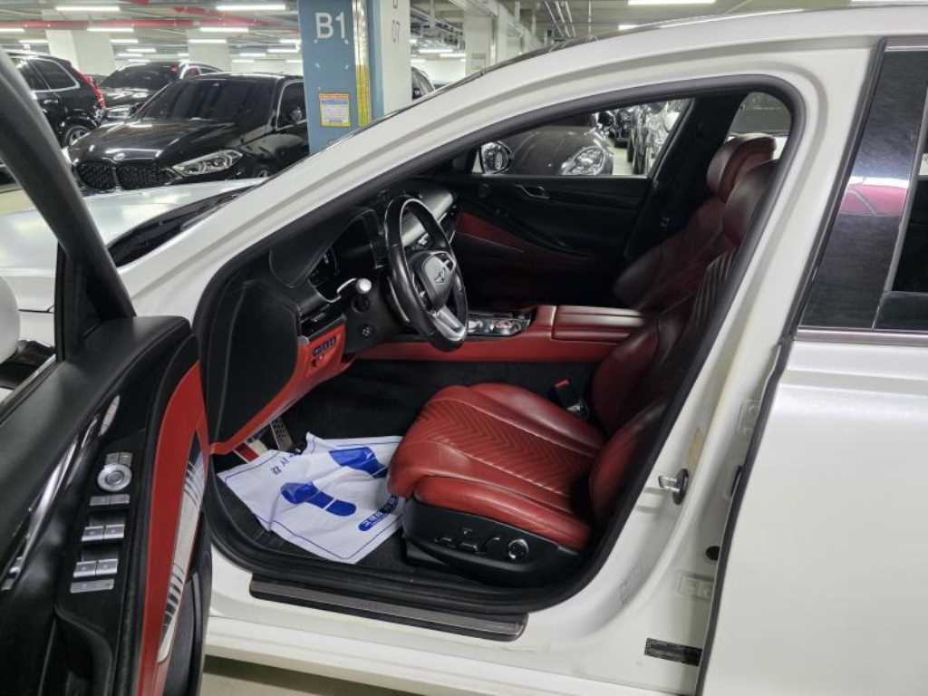 Genesis G80 - Vista 5
