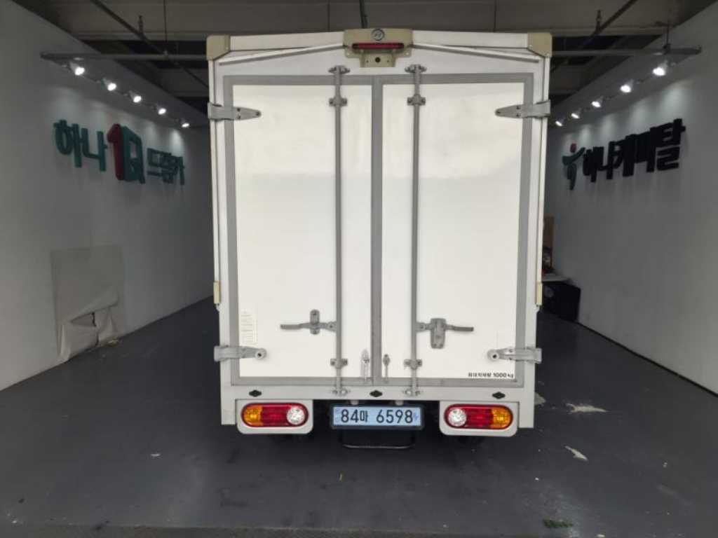 Small Truck tower_built-in tower - Vista 4