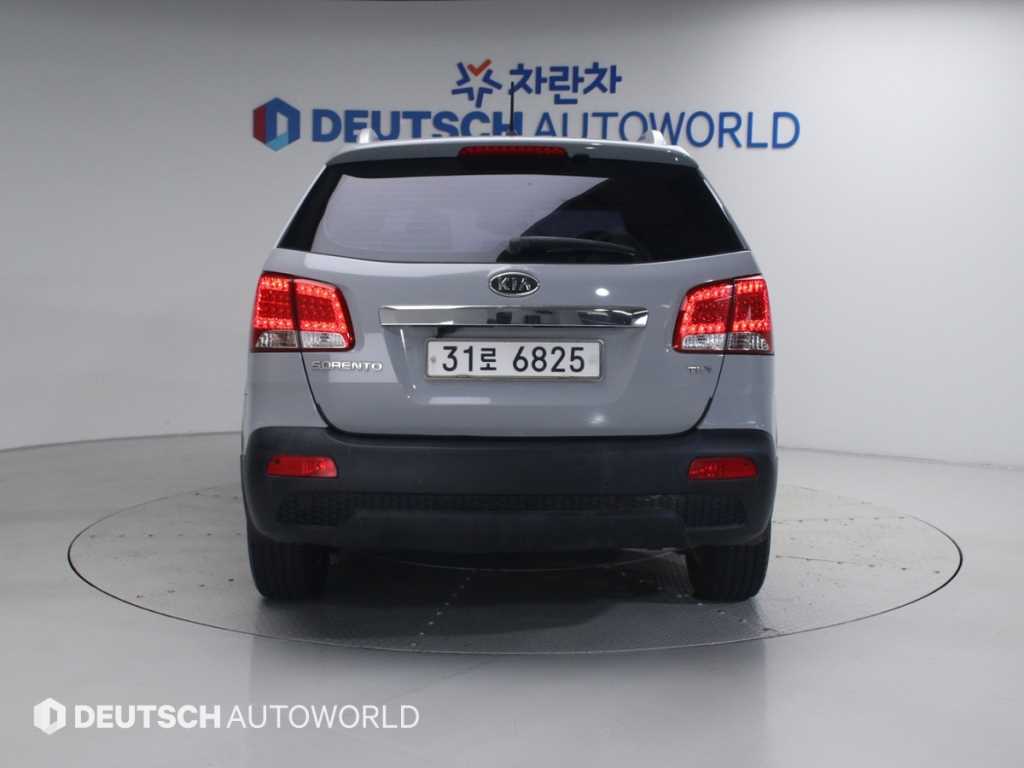 KIA Sorento - Vista 4