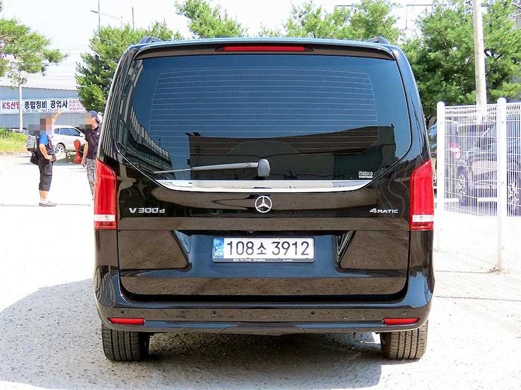 Mercedes Benz V Class - Vista 4