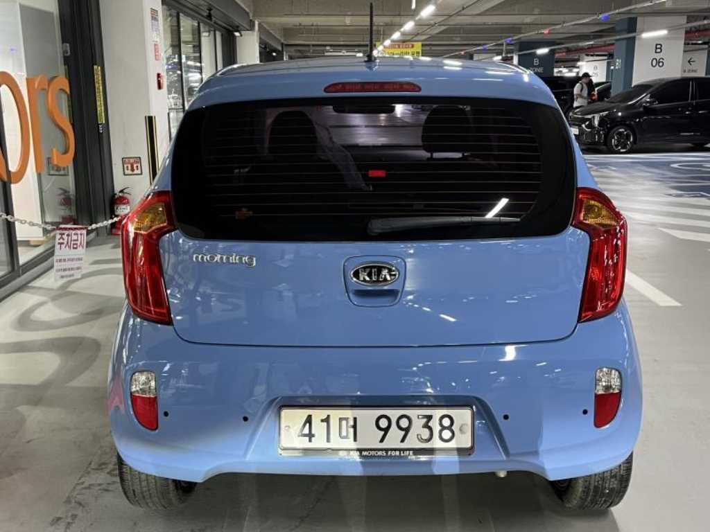KIA Morning - Vista 5