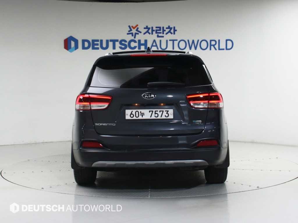 KIA Sorento - Vista 4