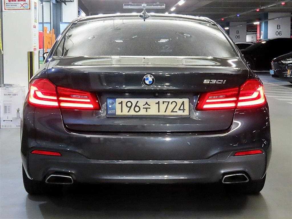 BMW 5 Series - Vista 5