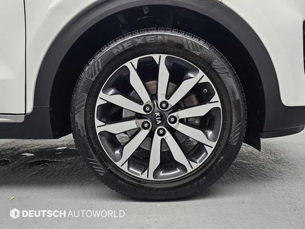 KIA Sportage - Vista 5