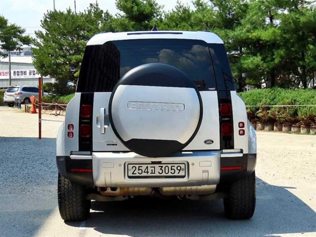 Land Rover Defender - Vista 4