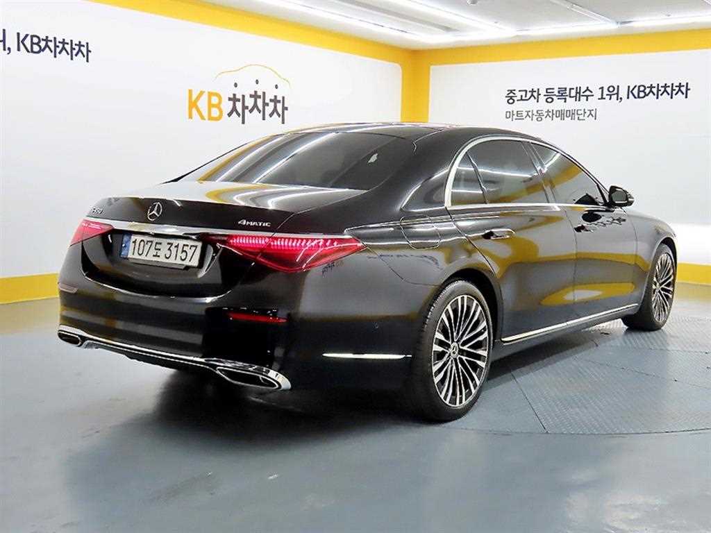 Mercedes Benz S Class - Vista 4