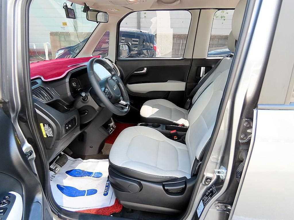 KIA Ray - Vista 5