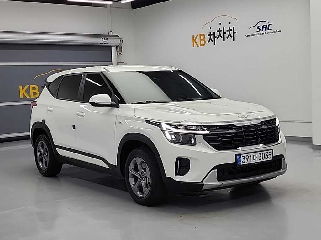 KIA Seltos - Vista 4