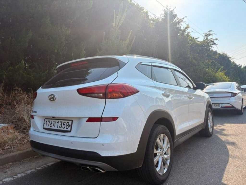 HYUNDAI Tucson - Vista 4