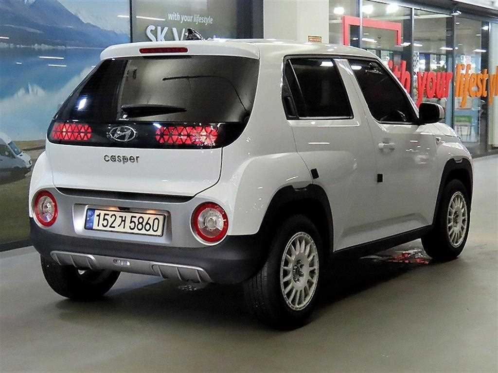 HYUNDAI Casper - Vista 4