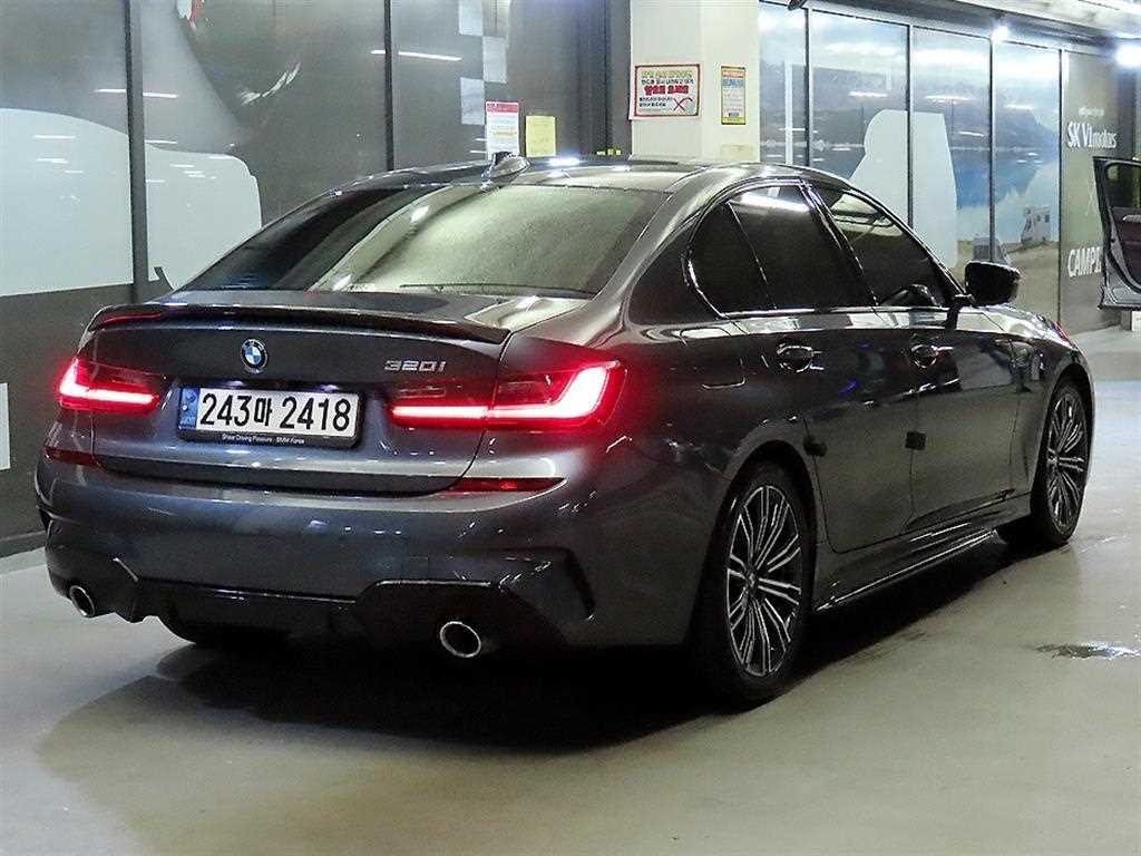 BMW 3 series - Vista 4