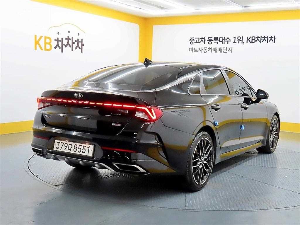 KIA K5 - Vista 4