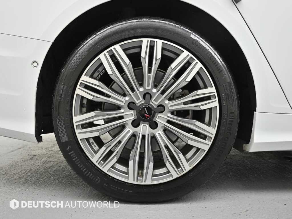 Audi A6 - Vista 5