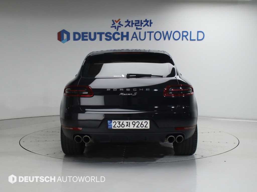 Porsche Macan - Vista 5