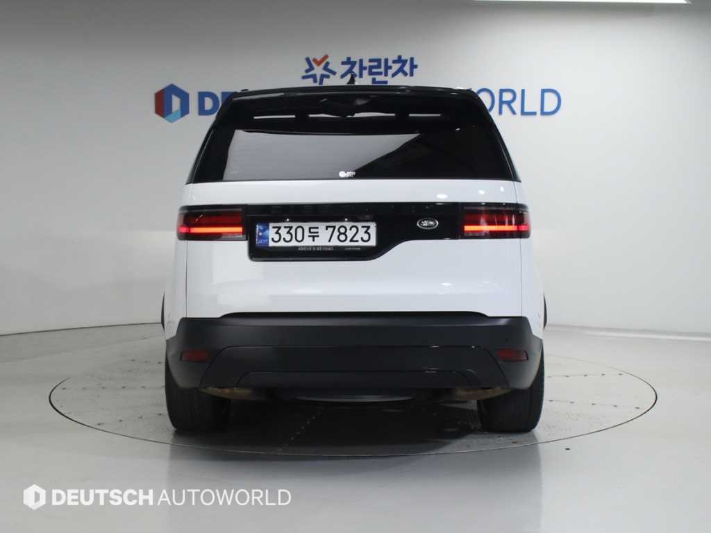 Land Rover Discovery - Vista 4