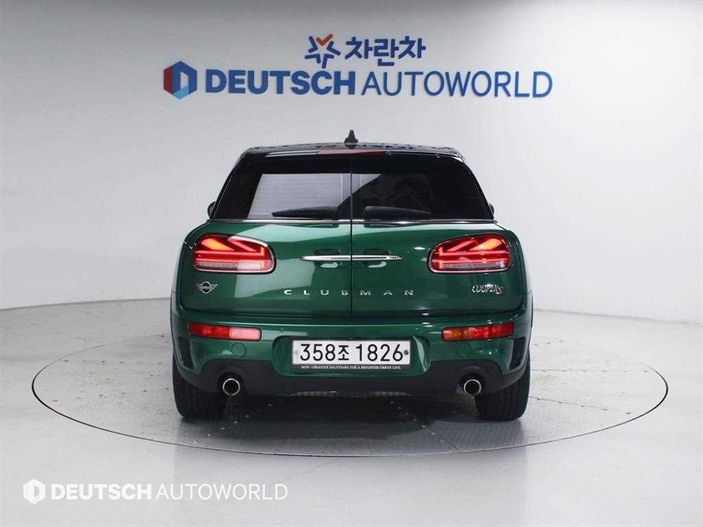 Mini Clubman - Vista 4