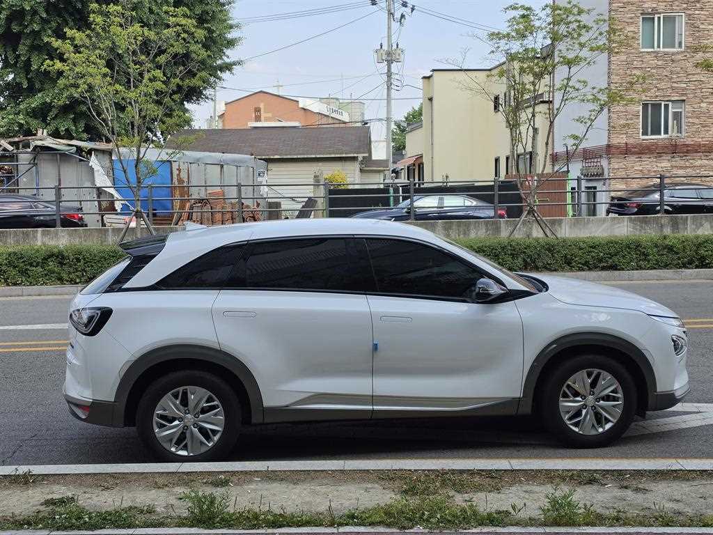 HYUNDAI Nexo - Vista 4