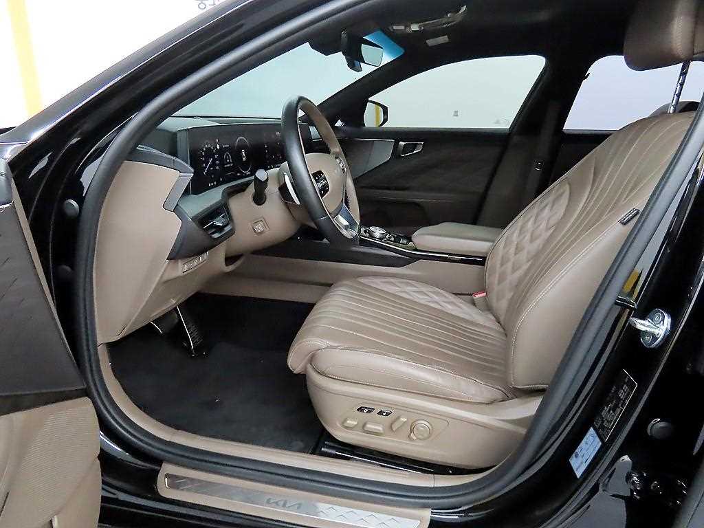 KIA K8 - Vista 5