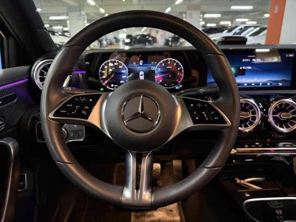 Mercedes Benz A Class - Vista 5