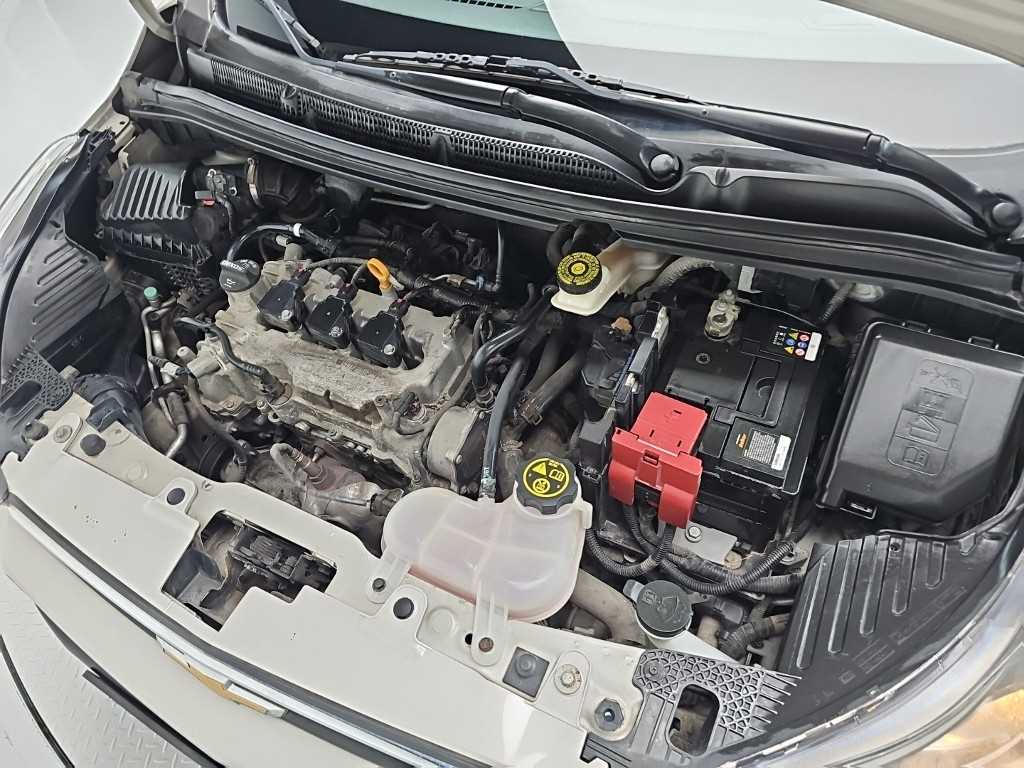 Chevrolet Spark - Vista 5
