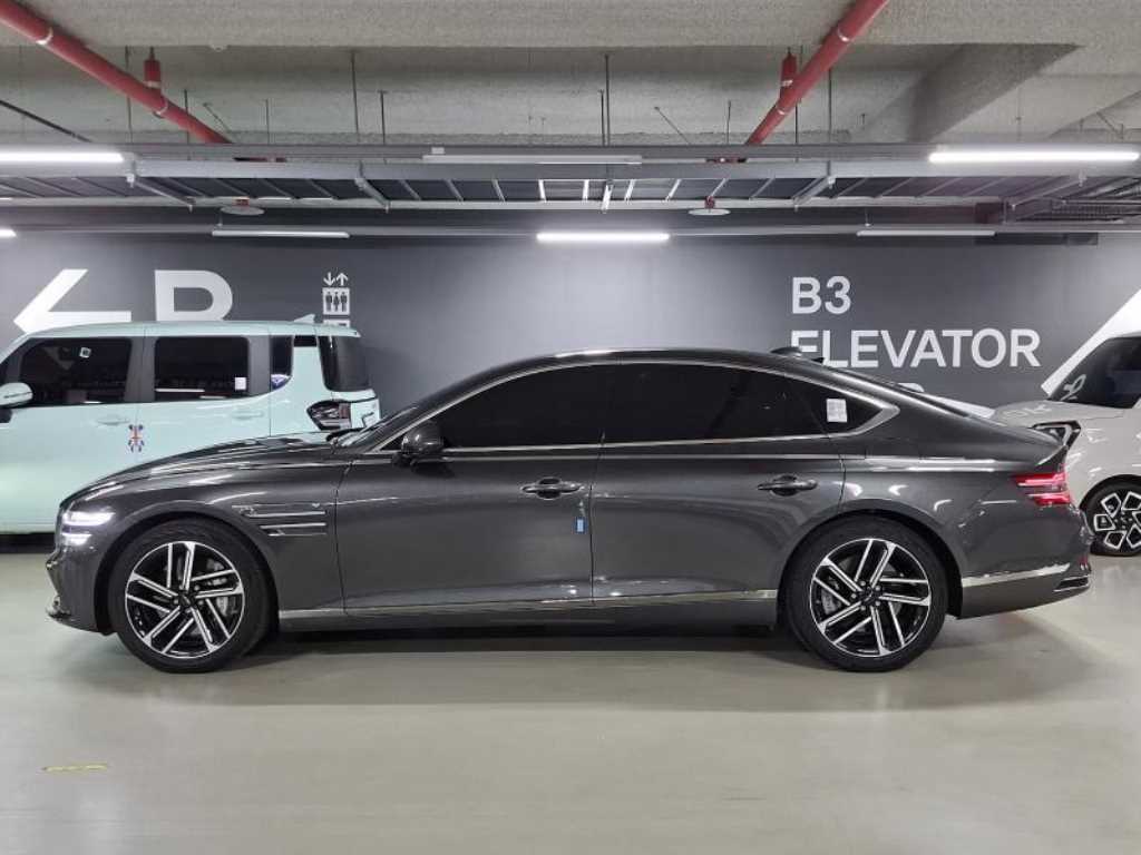 Genesis G80 - Vista 5
