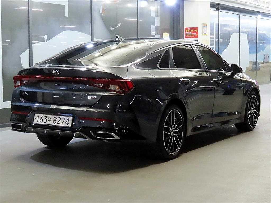 KIA K5 - Vista 4
