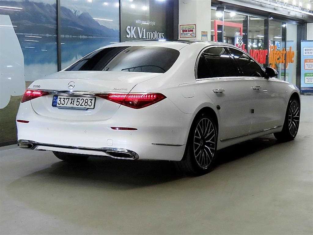 Mercedes Benz S Class - Vista 5