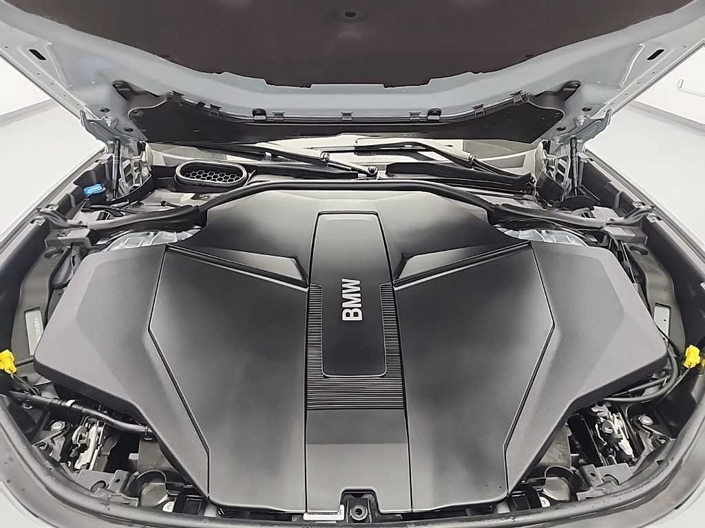 BMW i7 - Vista 5