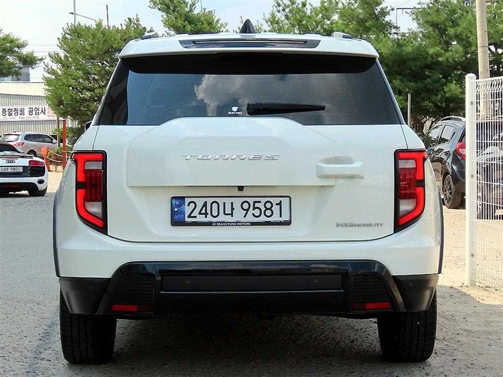 Ssangyong Torres - Vista 4