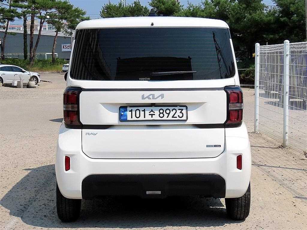 KIA Ray - Vista 4