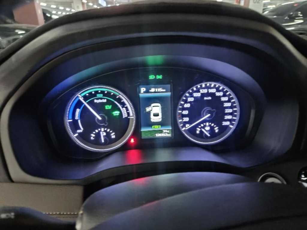 HYUNDAI Grandeur - Vista 4