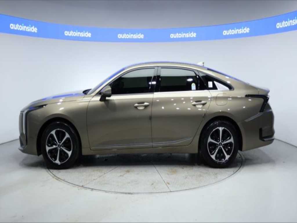 KIA K8 - Vista 4