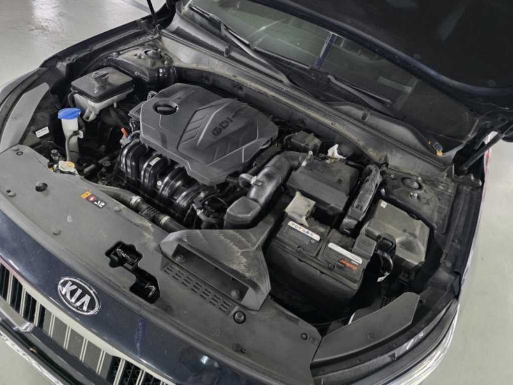 KIA K7 - Vista 5
