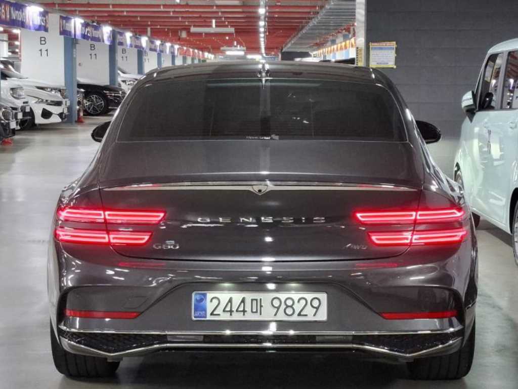 Genesis G80 - Vista 4