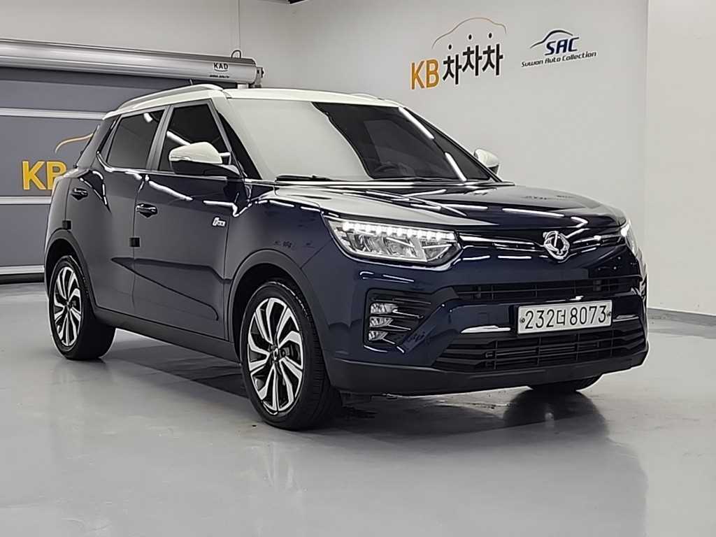 Ssangyong Tivoli - Vista 5