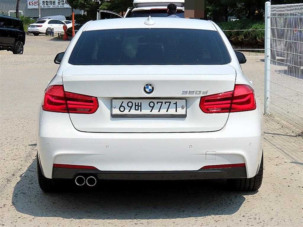 BMW 3 series - Vista 4