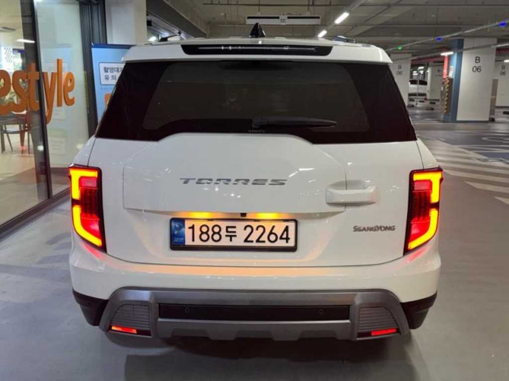 Ssangyong Torres - Vista 5