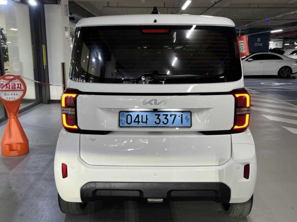KIA Ray - Vista 5