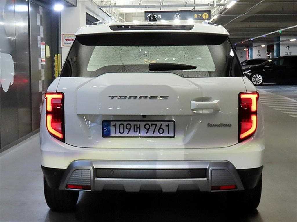 Ssangyong Torres - Vista 5