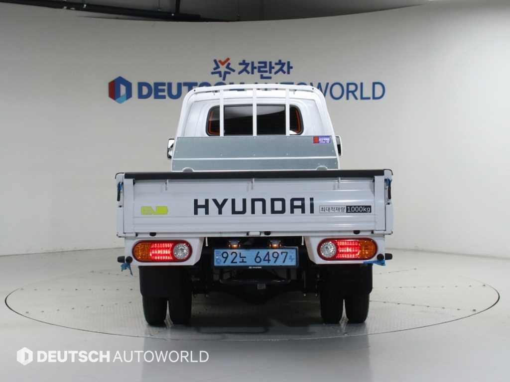 Small Truck Cargo (small) - Vista 4