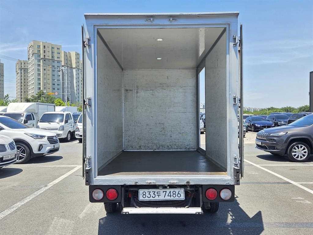 Small Truck Normal Box(High Deck) - Vista 5