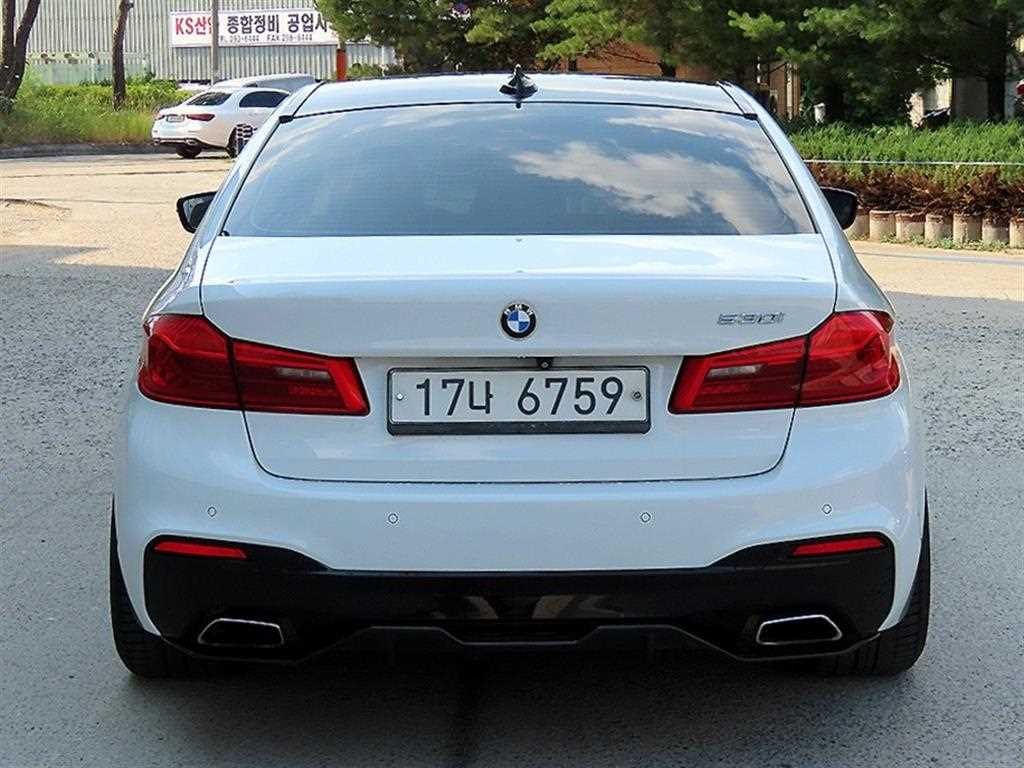 BMW 5 Series - Vista 4